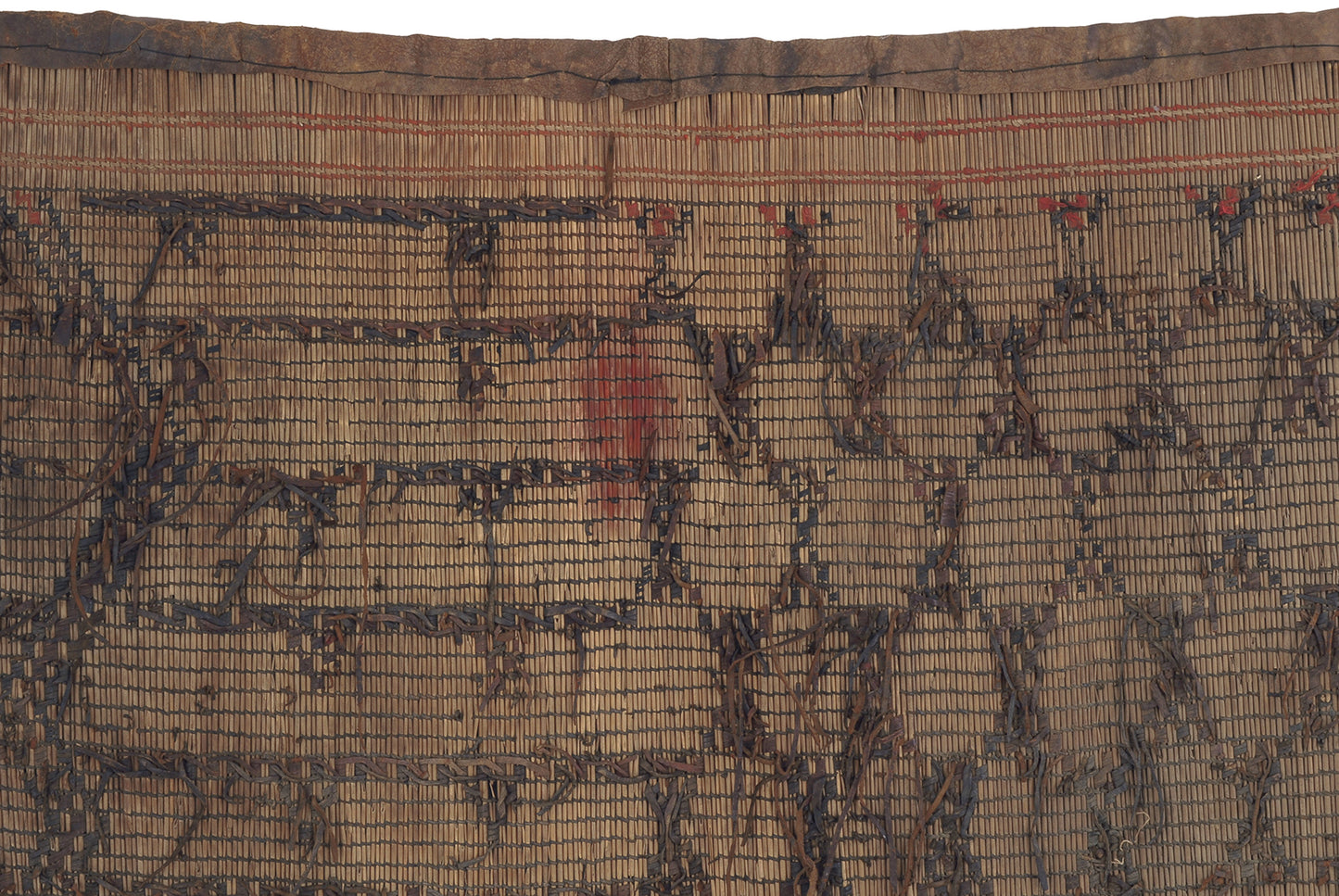 Authentic Tuareg Straw and Leather Mat – Nomad Geometric Art (35″×17″)
