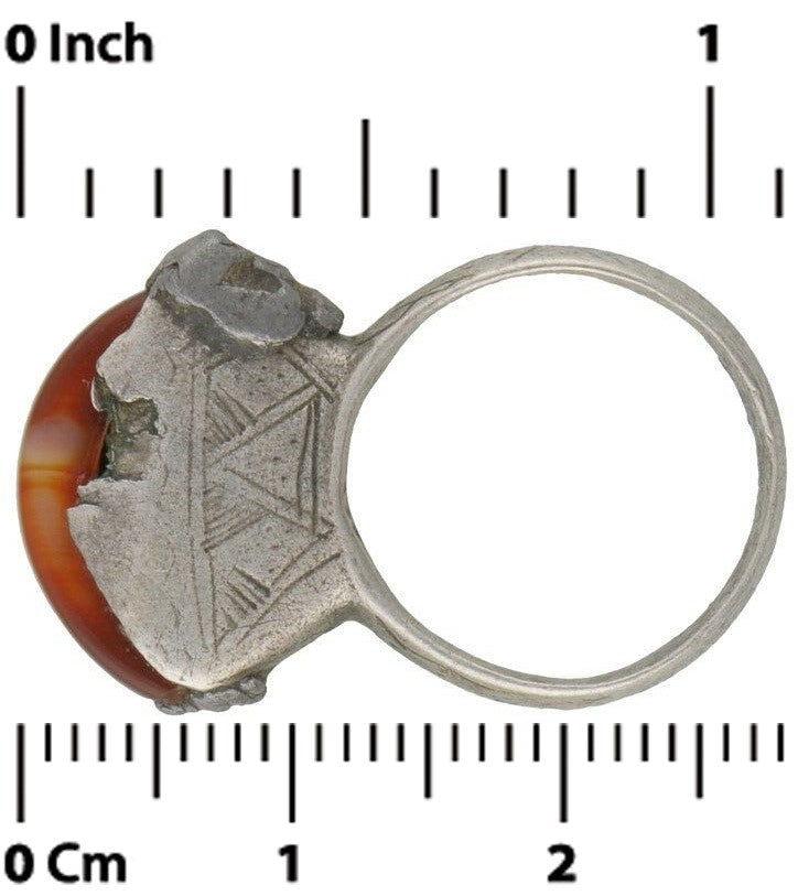Tuareg Silver Ring - Antique Ethnic Jewelry - West Africa - close-up