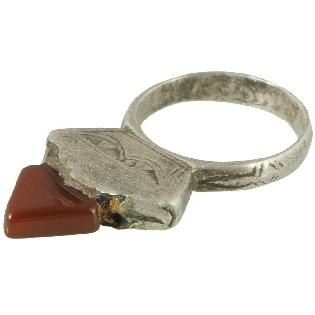 Tuareg Silver In-Gall Ring with Agate – Sahara Nomadic Jewelry