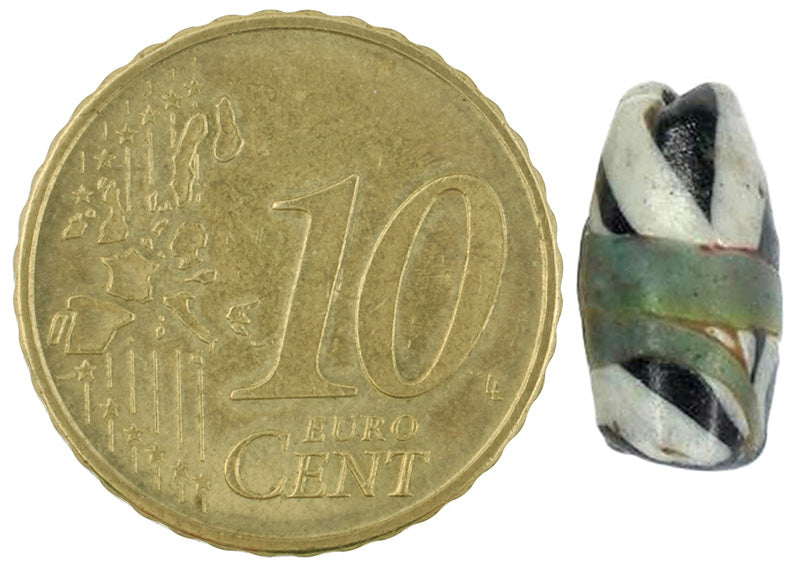 Rare Islamic Folded Glass Trade Bead From Fustat 14X8Mm - close-up