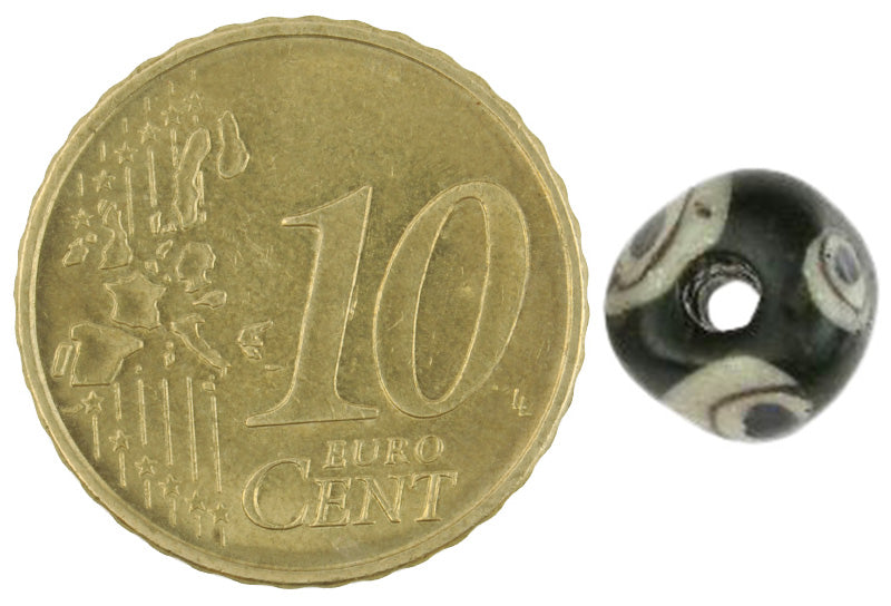Rare 12Th-Century Islamic Eye Bead - Fustat Trade Bead - close-up