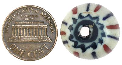 4-Layer Round Striped Venetian Chevron Bead 19X16Mm Antique - zoomed-in detail