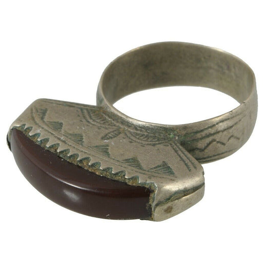 African Tuareg Ring Old Silver Ethnic Jewelry Nigeria Mali Niger West Africa - zoomed-in detail