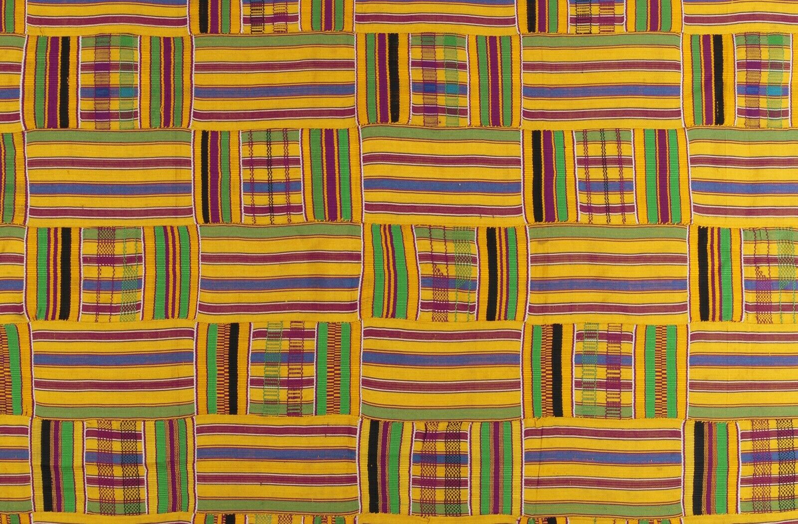 Vintage Handwoven Ashanti Kente Cloth 59¼″×38″ – 1960s–70s Woman Size