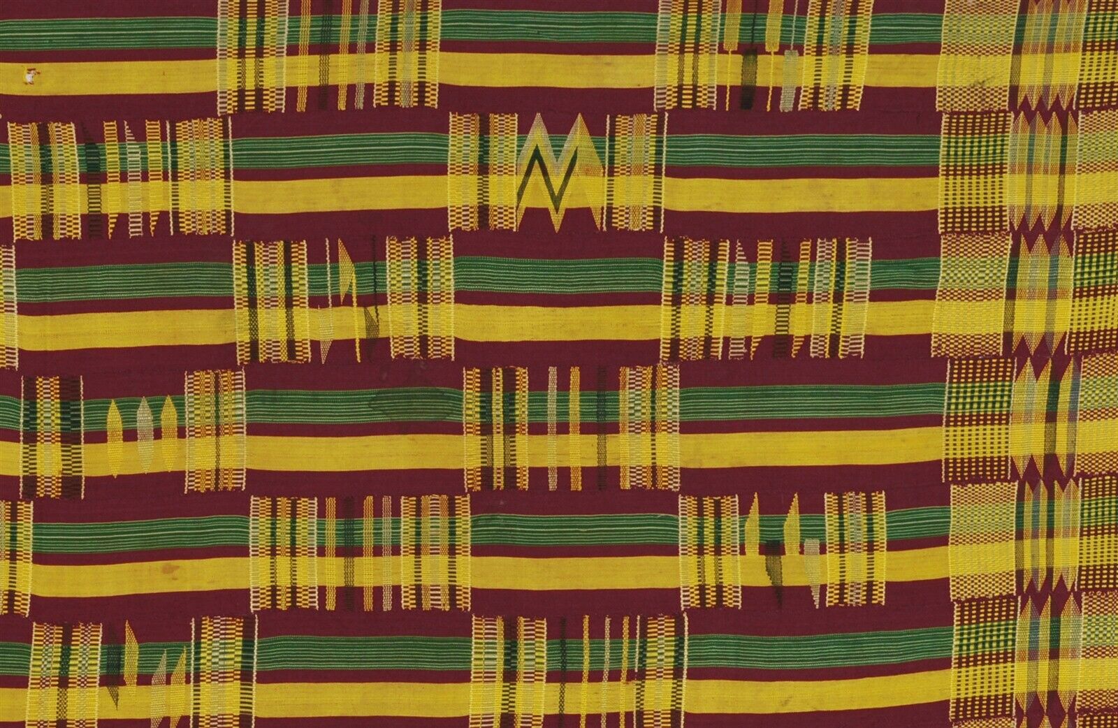 Authentic 1970s Ashanti Kente Cloth – Woman Size 70½×44″